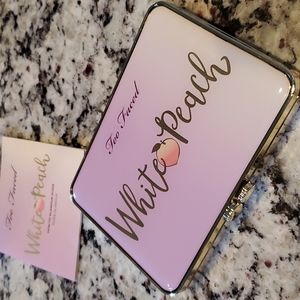 Too Faced White 🍑 Peach Eye Palette